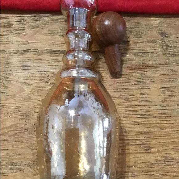 Wine Decanter - Picture 2 of 8